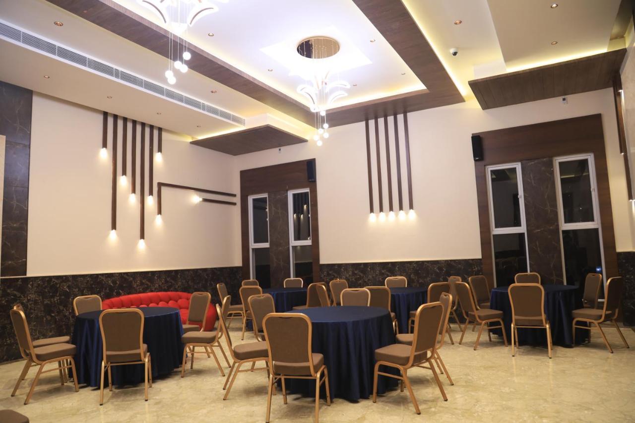 Kings Bury Inn Kumbakonam Esterno foto