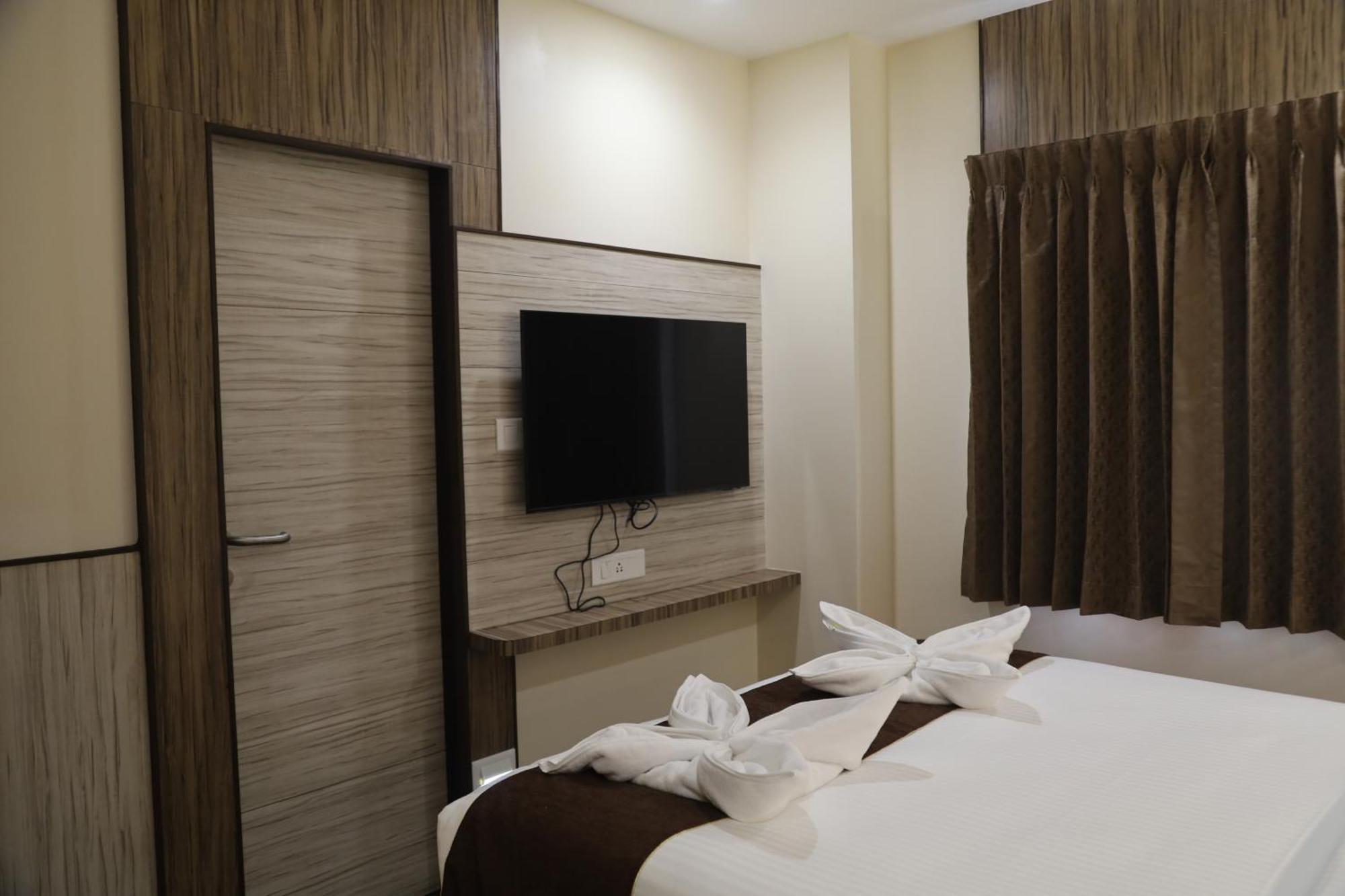 Kings Bury Inn Kumbakonam Esterno foto