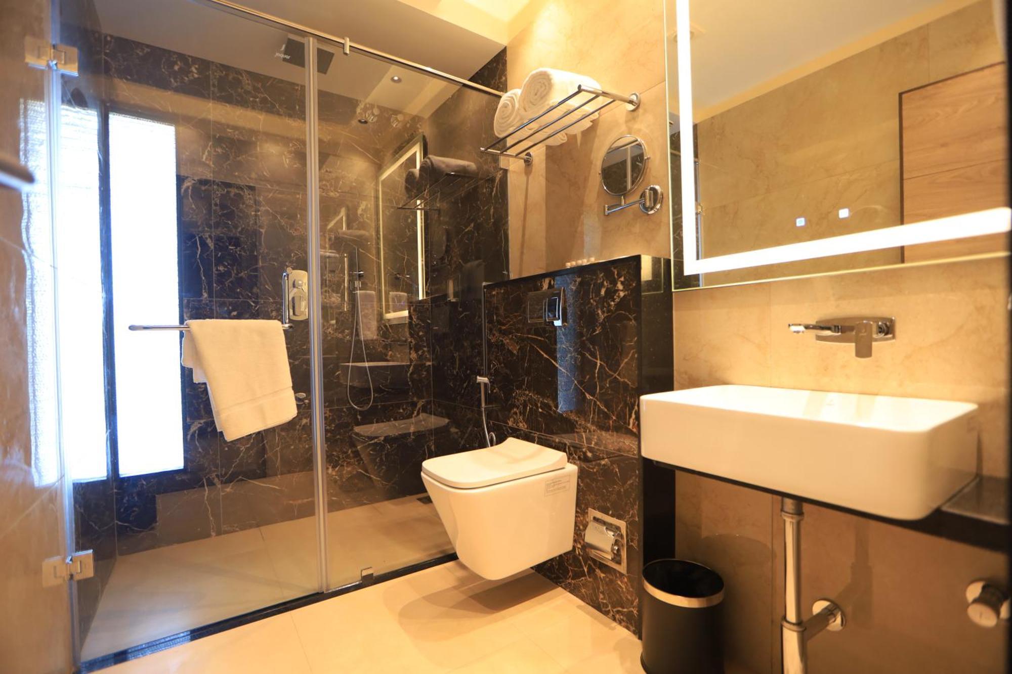 Kings Bury Inn Kumbakonam Esterno foto