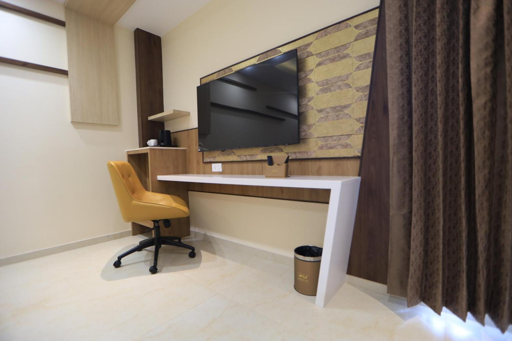 Kings Bury Inn Kumbakonam Esterno foto