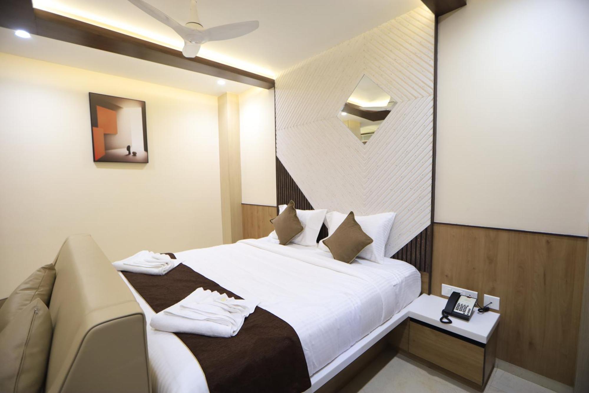 Kings Bury Inn Kumbakonam Esterno foto