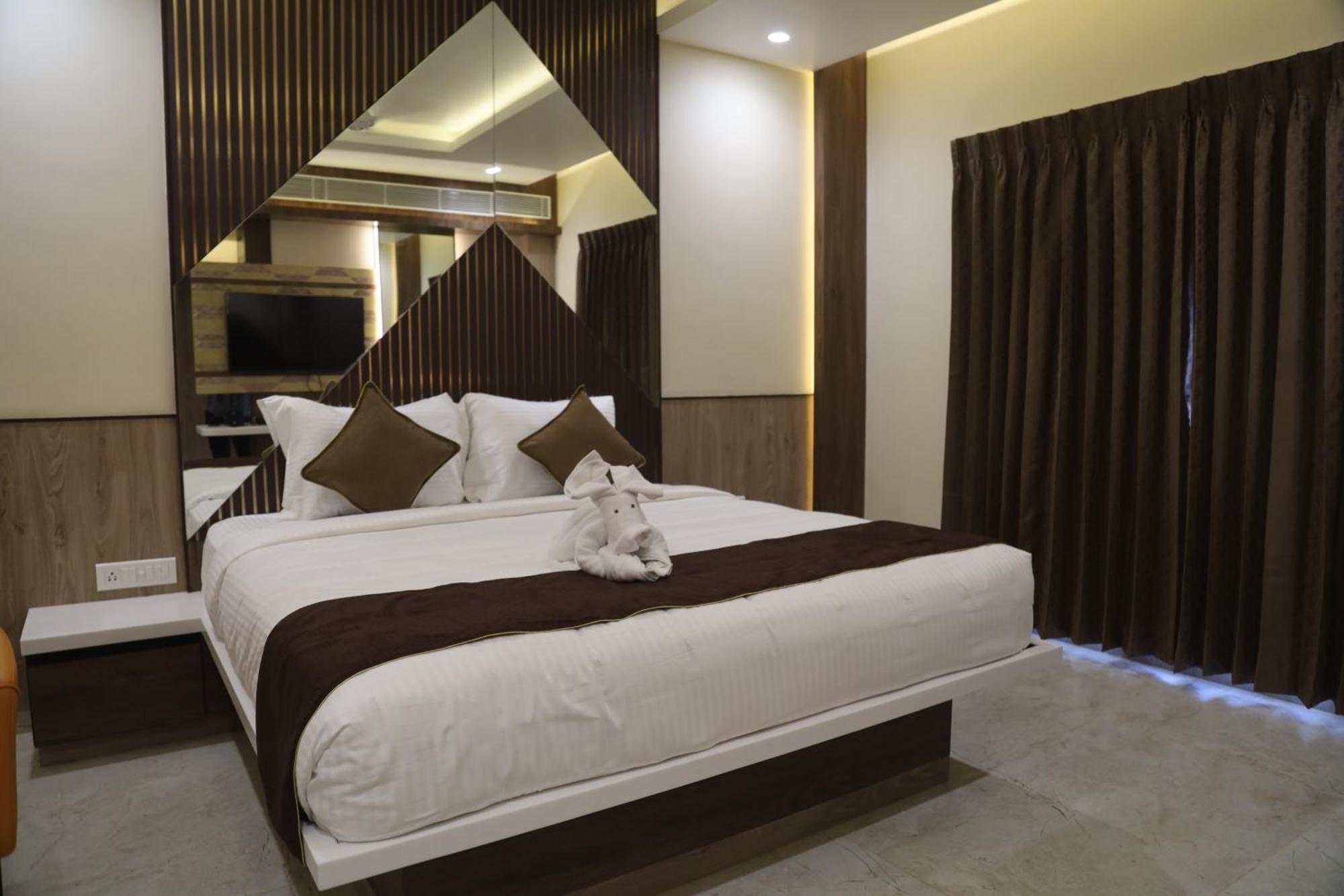 Kings Bury Inn Kumbakonam Esterno foto